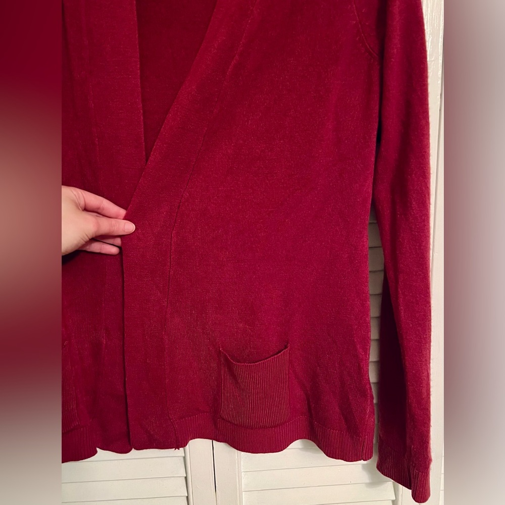 Croft & Barrow Women’s Ruby Colored Cardigan Sweater Jacket SO soft & comfy - Picture 6 of 14